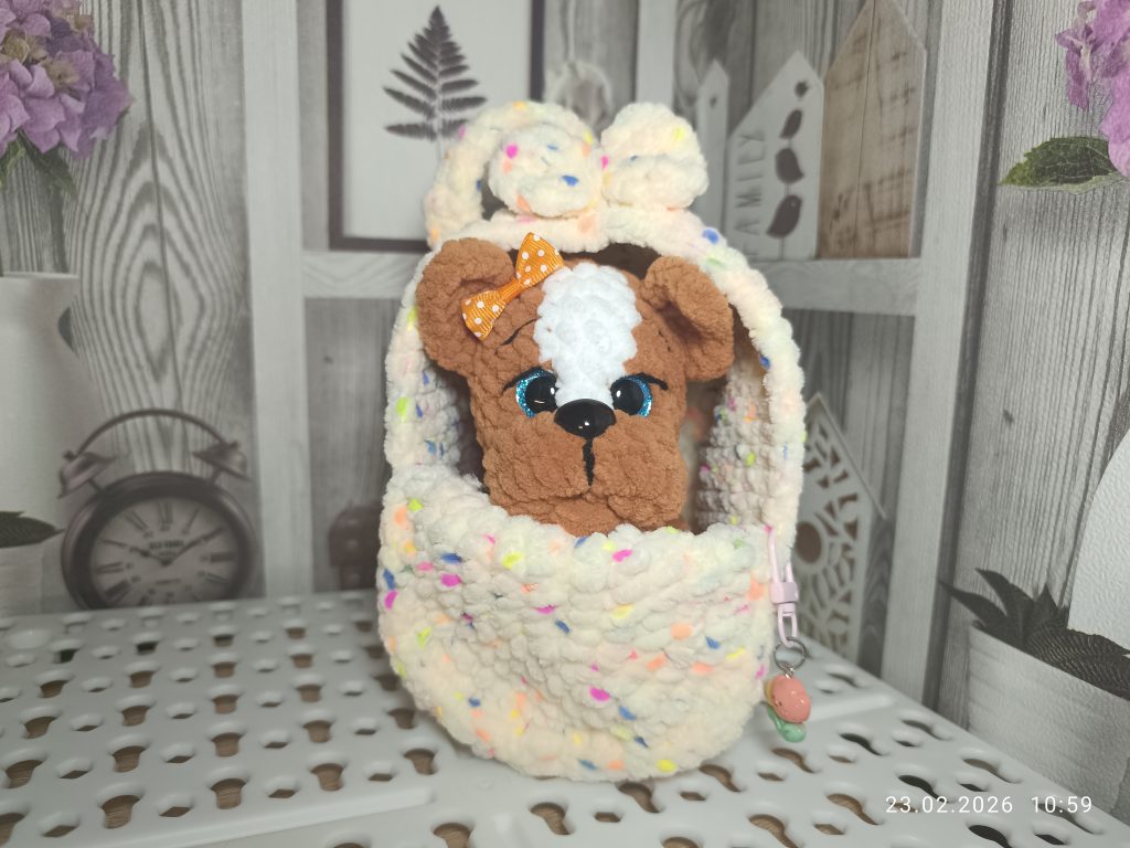 Собачки 🐕🐶 в переноске