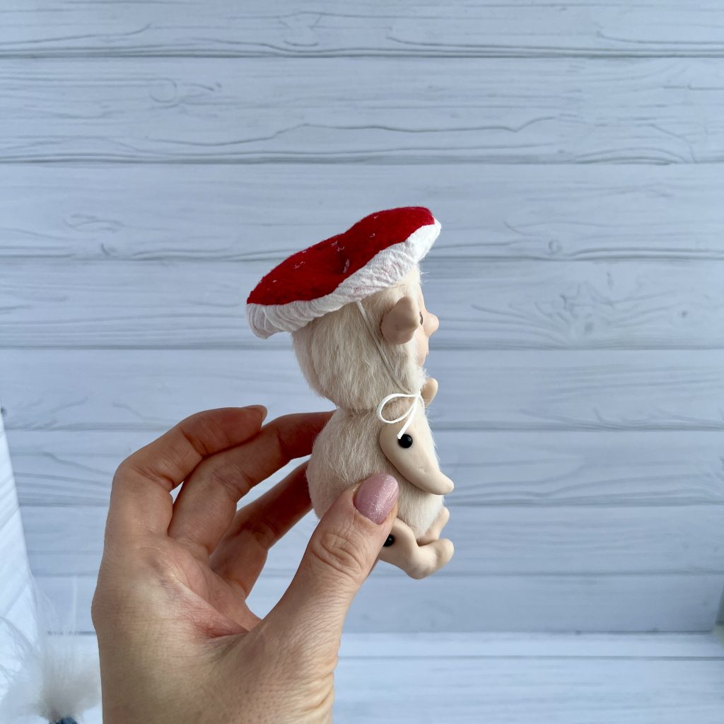 Интерьерная игрушка гном Мухоморчик