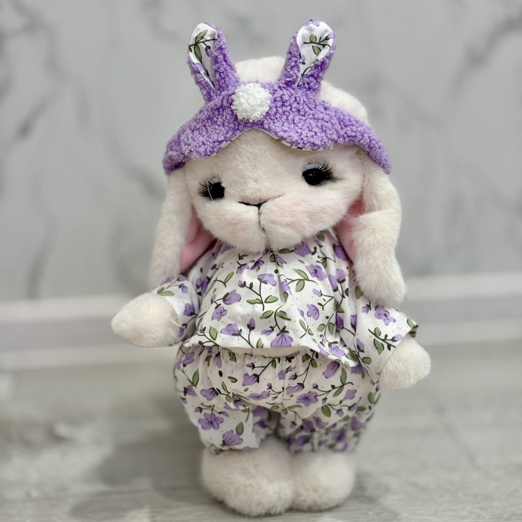 Большой зайка из меха норки