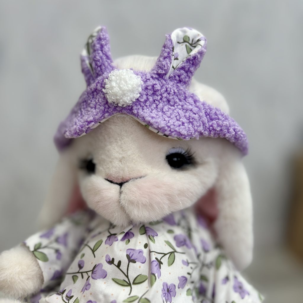 Большой зайка из меха норки