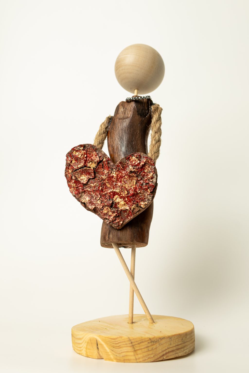 Сувенир статуэтка «Красотка»