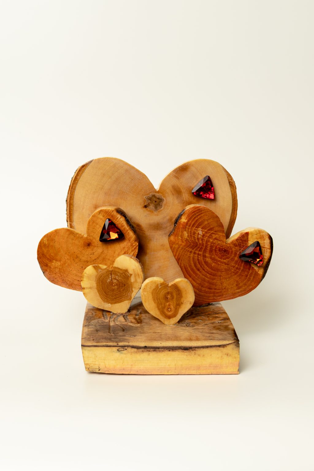 Статуэтка сувенир «Сердца»