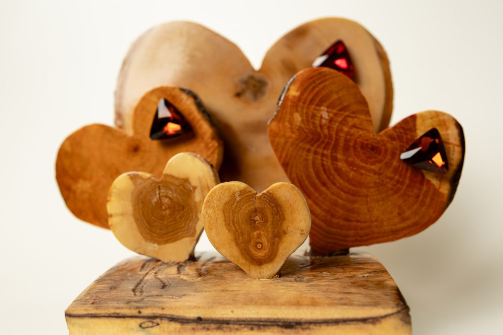 Статуэтка сувенир «Сердца»