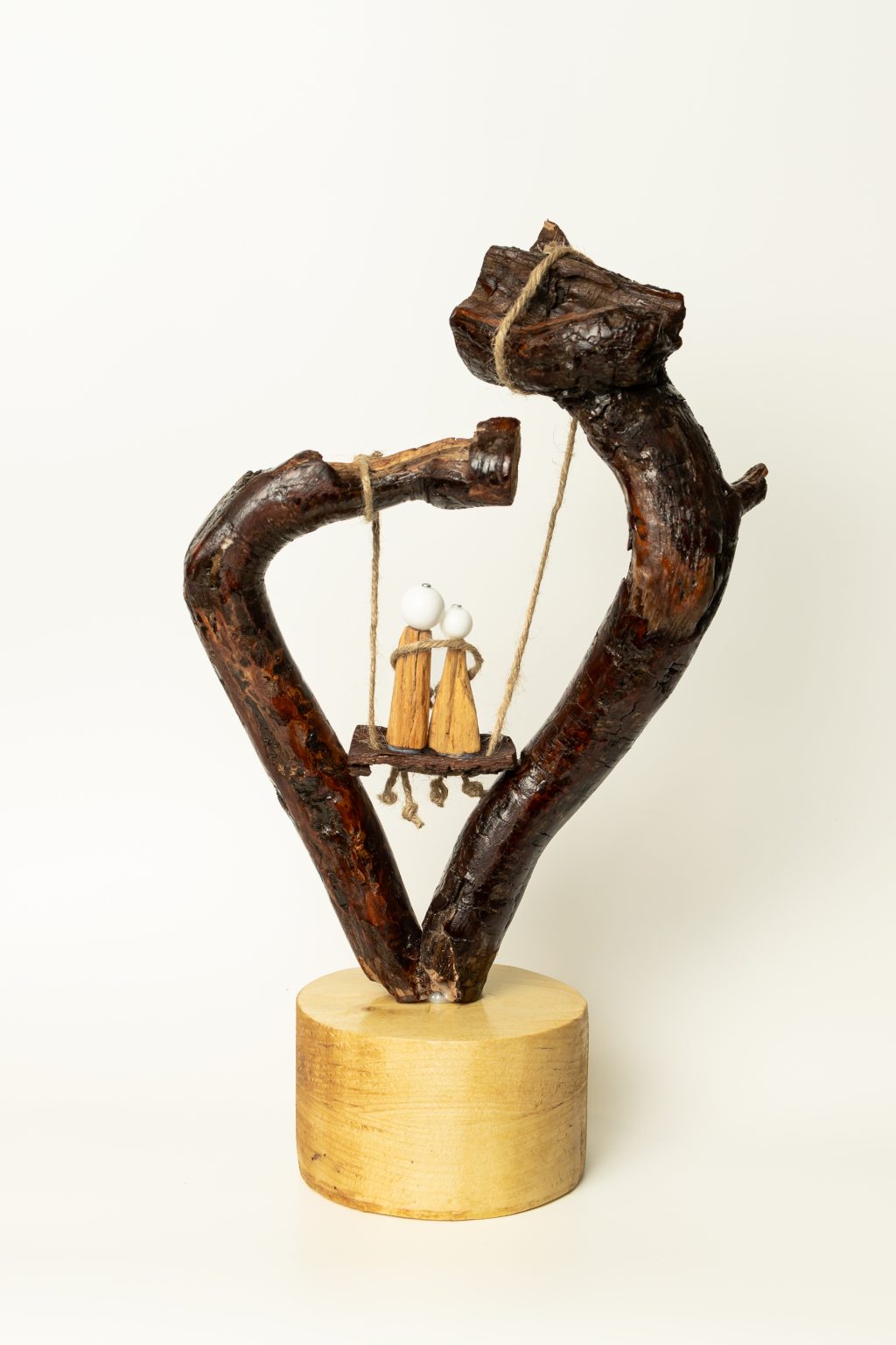 Статуэтка сувенир «Качели»