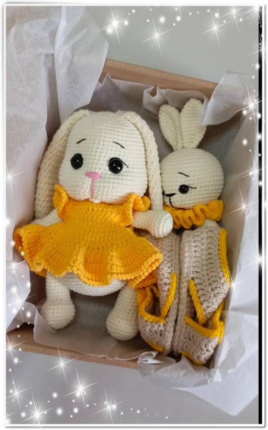 Набор для малышей «Зайчики» и плед