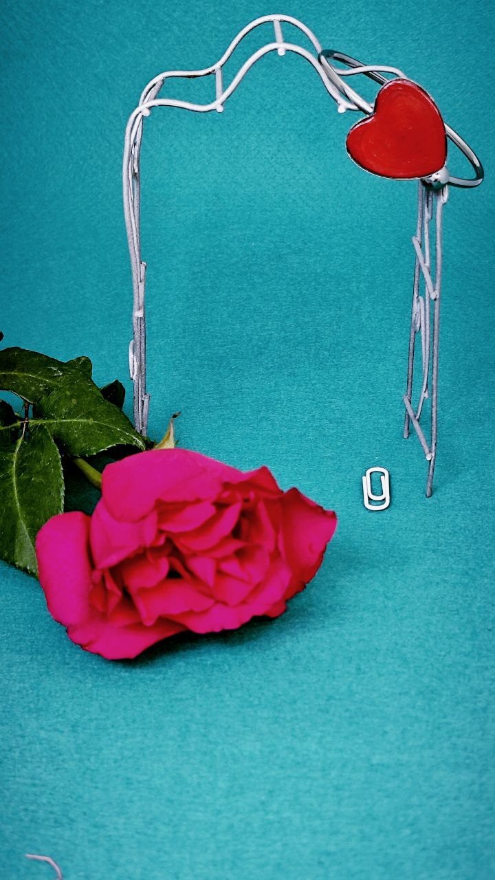 Браслет квиллинг СЕРДЦЕ.