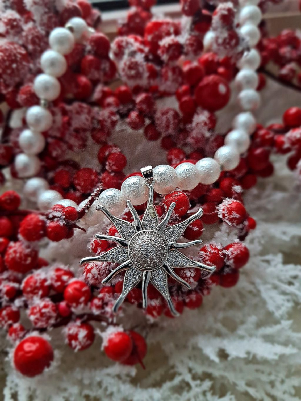 Чокер «Белое солнце»