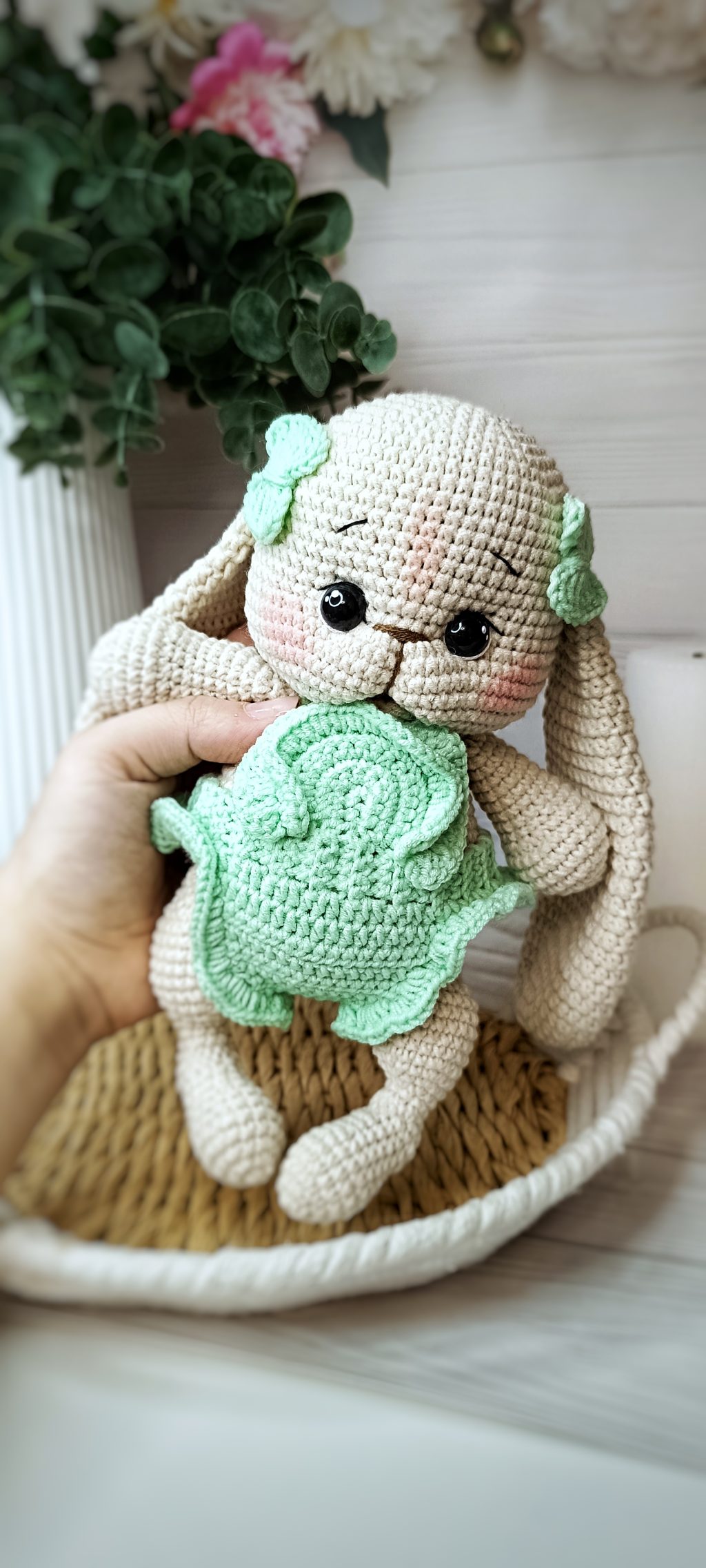 Зайка игрушка вязаная ручной работы