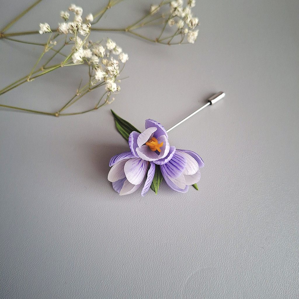 Брошь-игла Крокусы