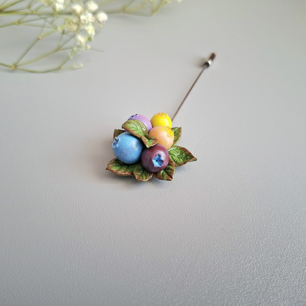 Брошь-игла Голубика