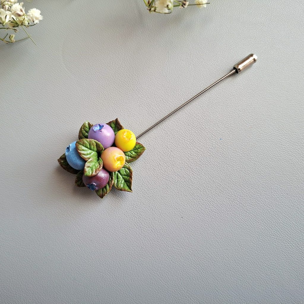 Брошь-игла Голубика