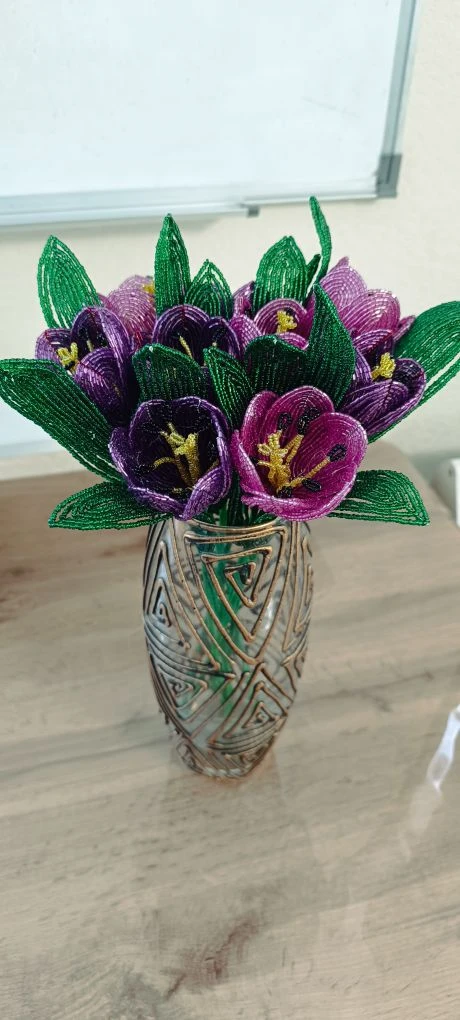 Тюльпаны из бисера