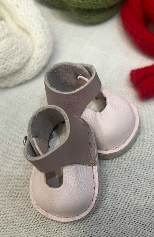 Обувь для кукол и игрушек