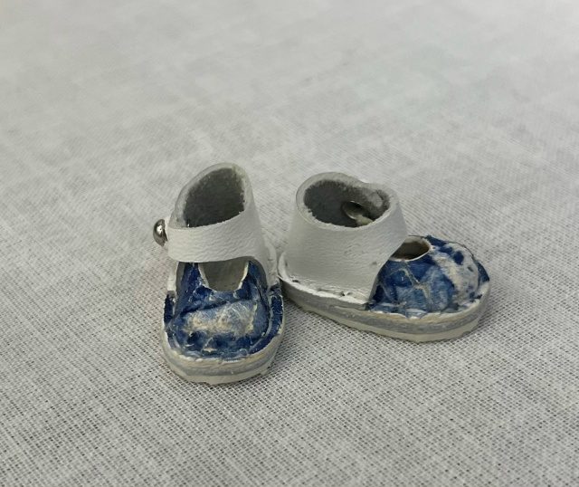 Обувь для кукол и игрушек