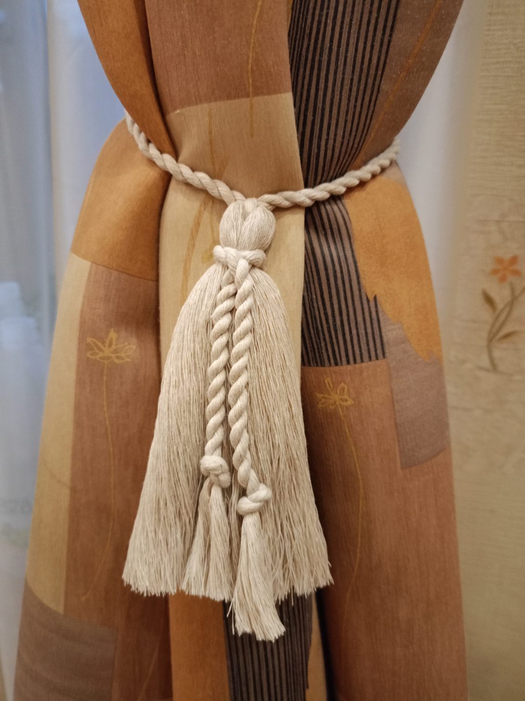 Подхват для штор макраме 2 шт Кисти