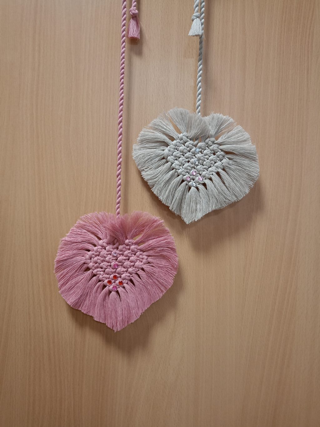 Макраме панно Два Сердца