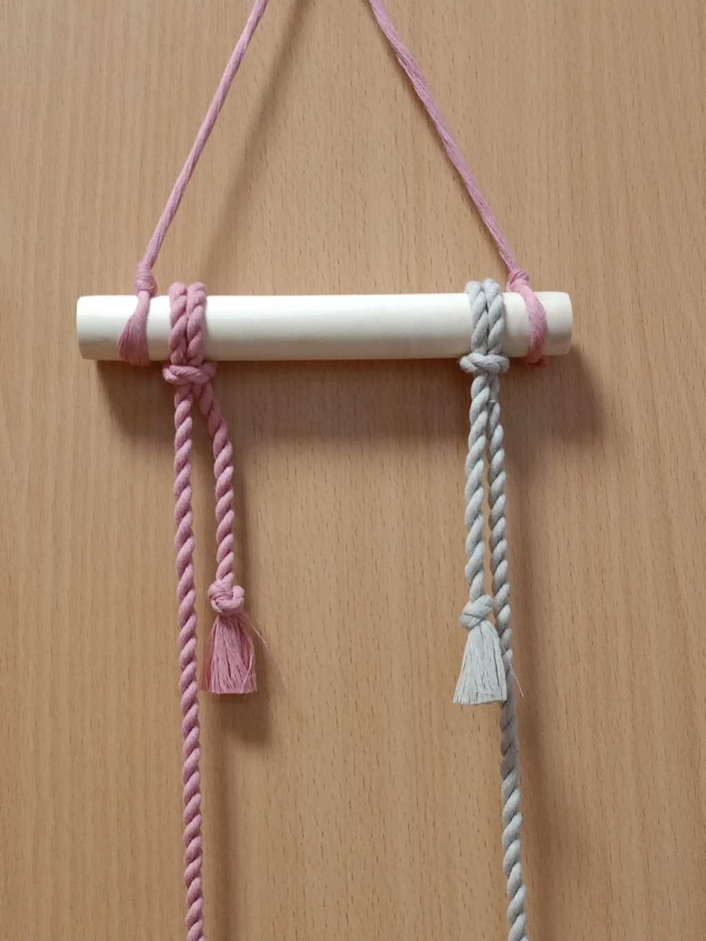 Макраме панно Два Сердца