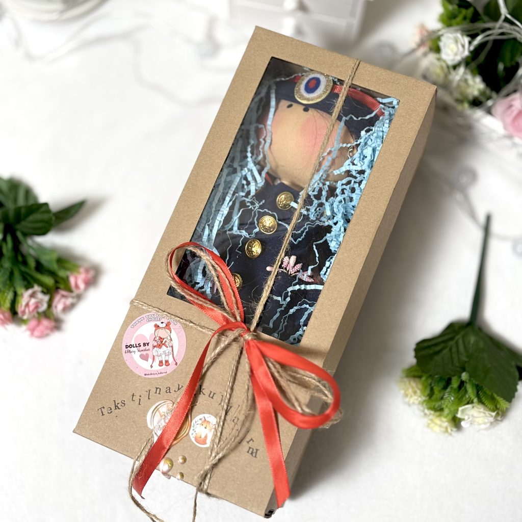 Портретная текстильная кукла по фотографии