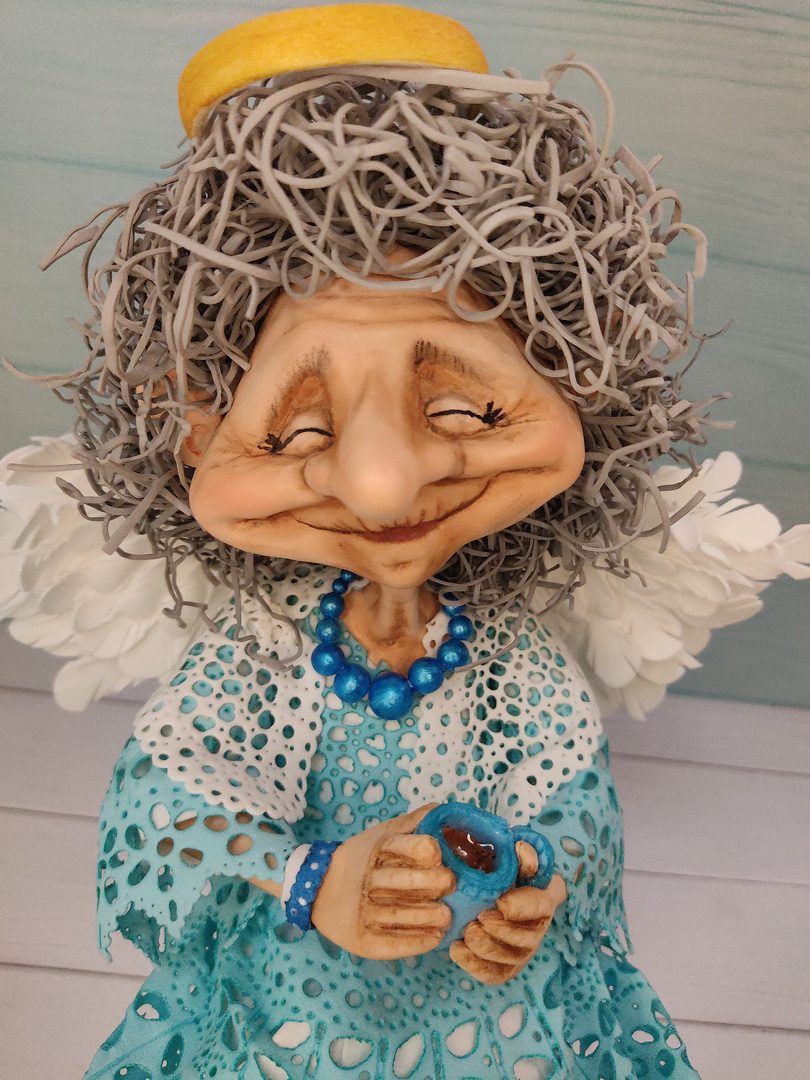 Старушка-Ангел