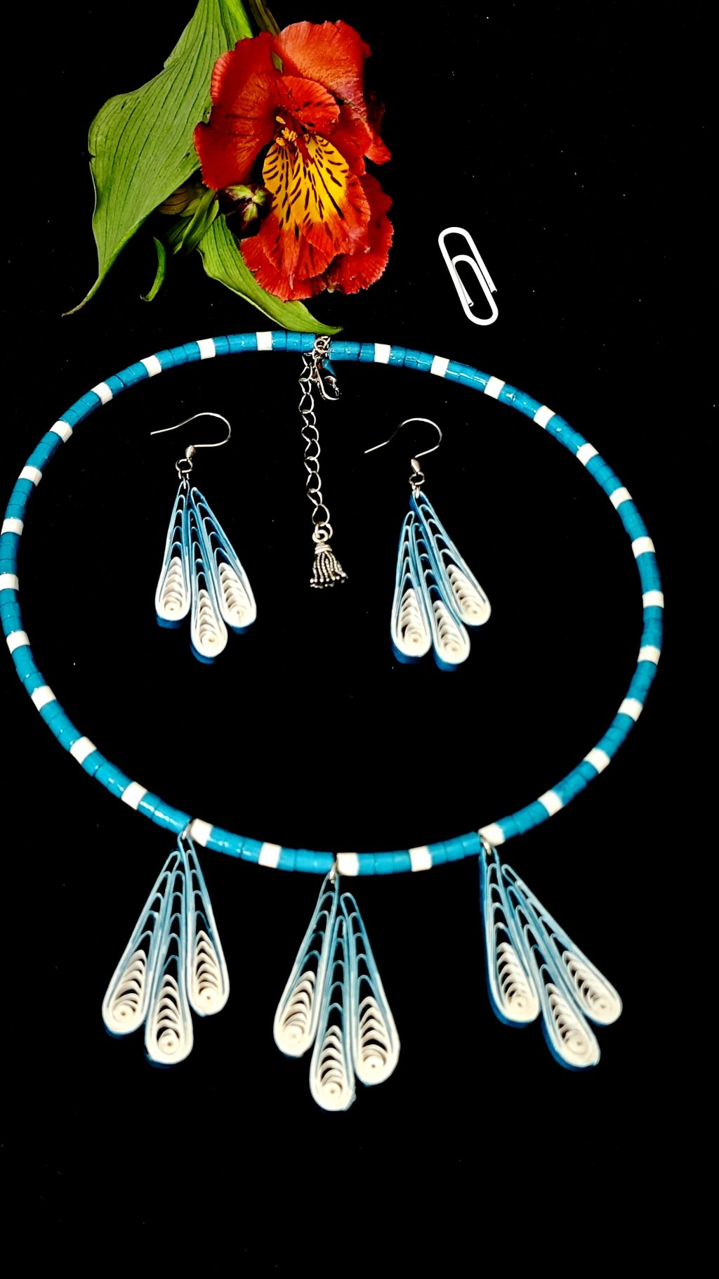 Комплект украшений квиллинг-графика