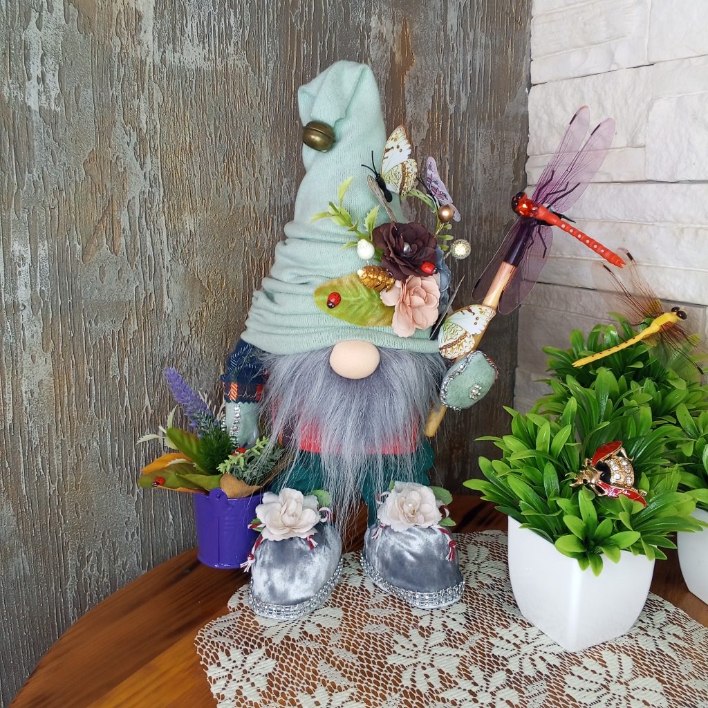 Гном «Гном-садовник» ручная работа