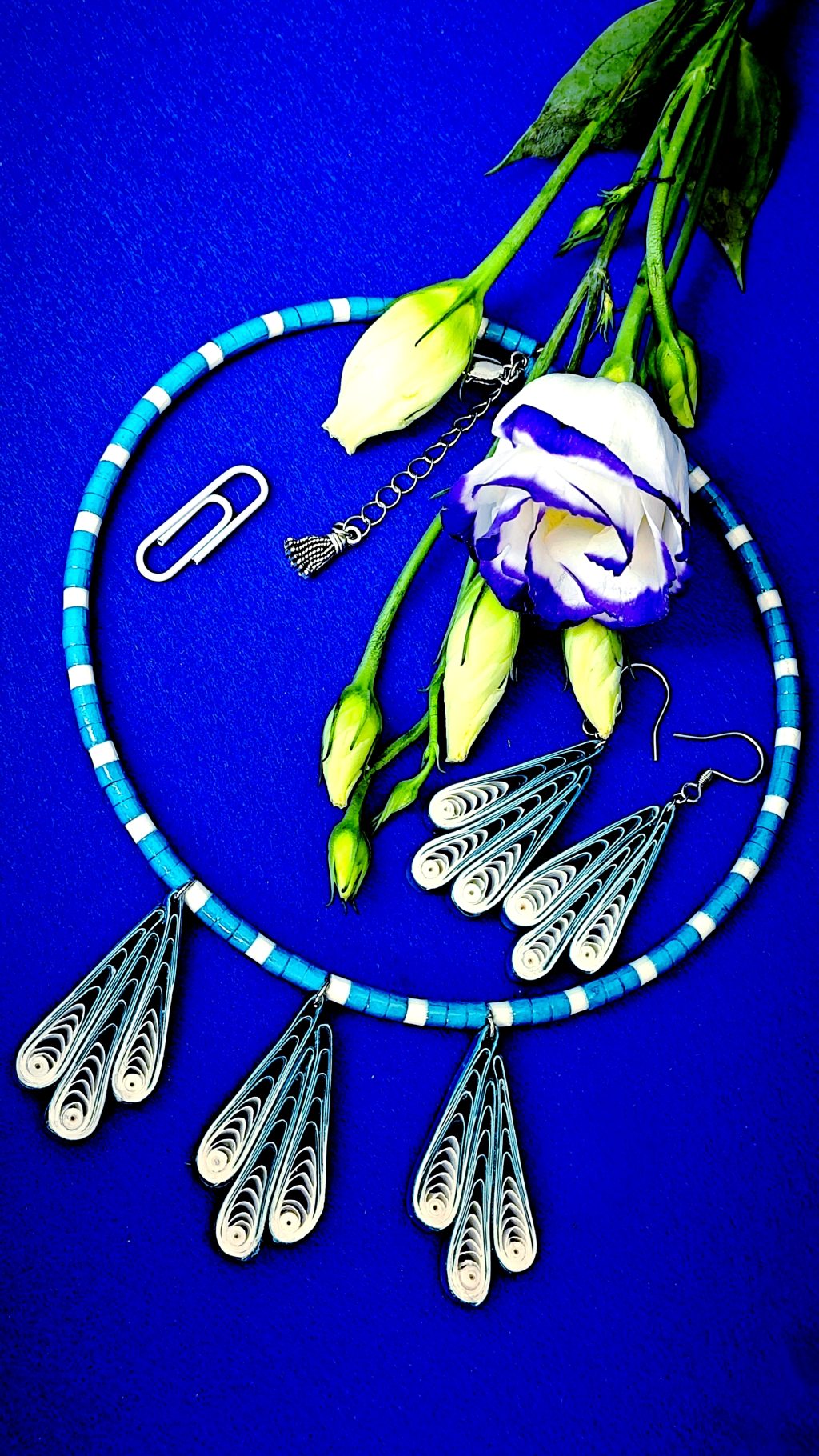 Комплект украшений квиллинг-графика