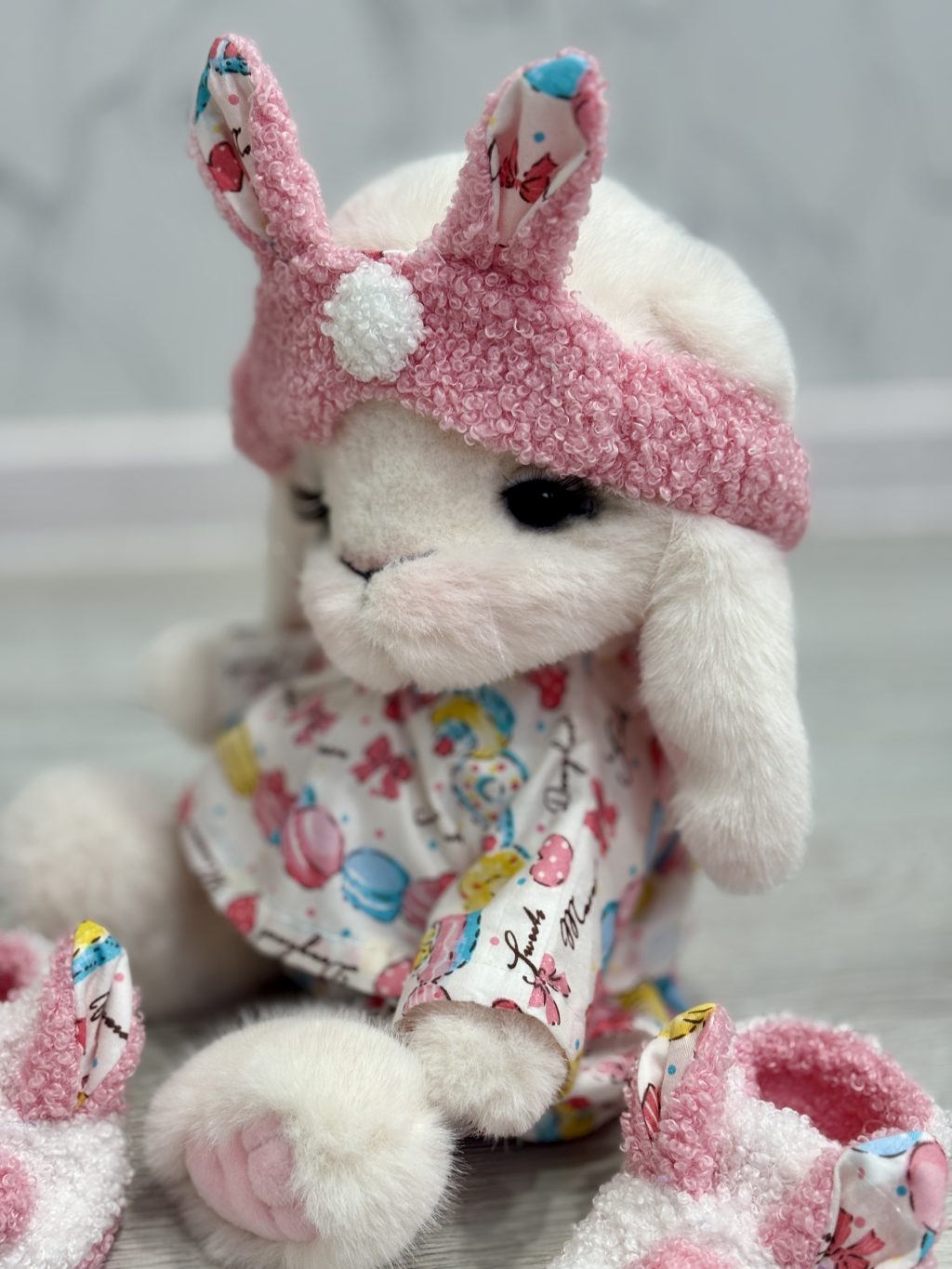 Зайка из меха норки, подарок на 8 марта день рождения