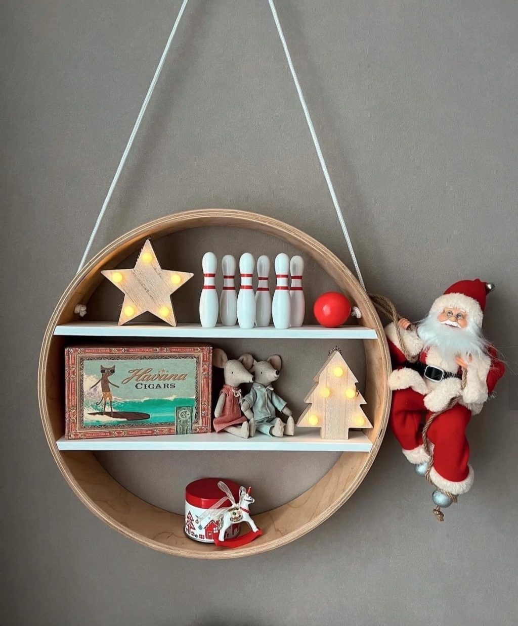 Круглая полка. Покрытие масло+краска