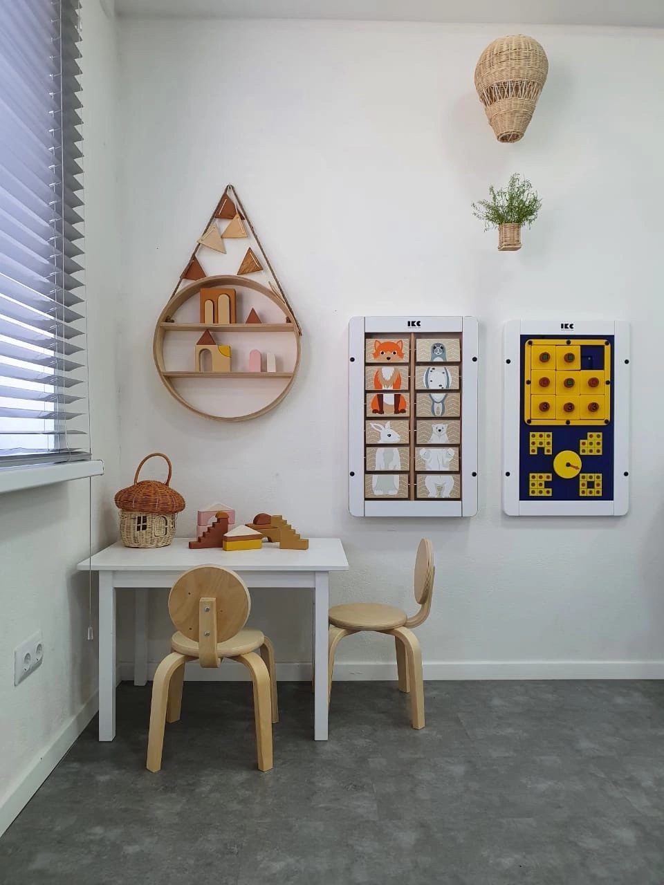 Круглая полка из дерева