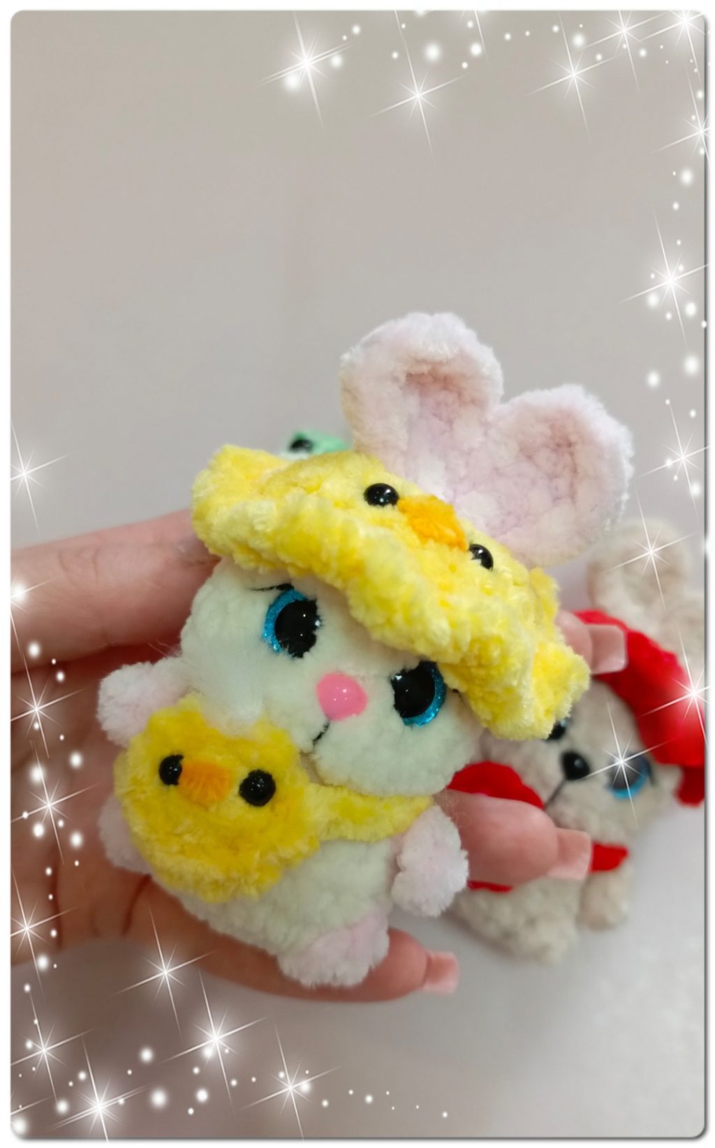 Зайка в панамке