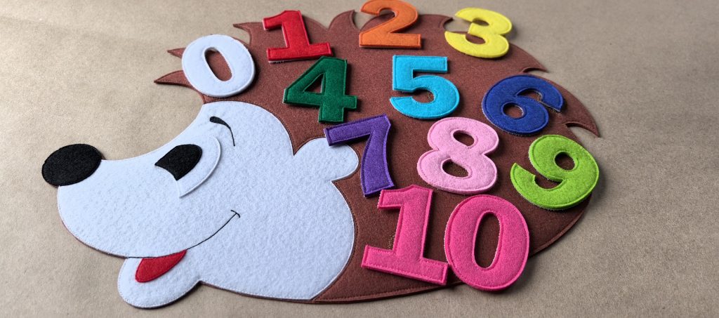Цифры из фетра на липучке