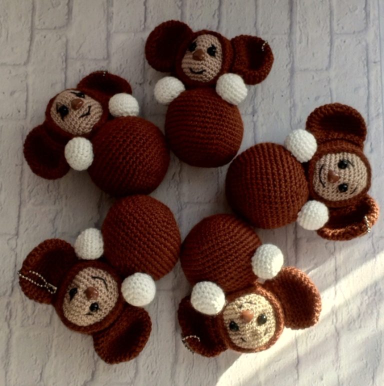 Чебурашка- неваляшка