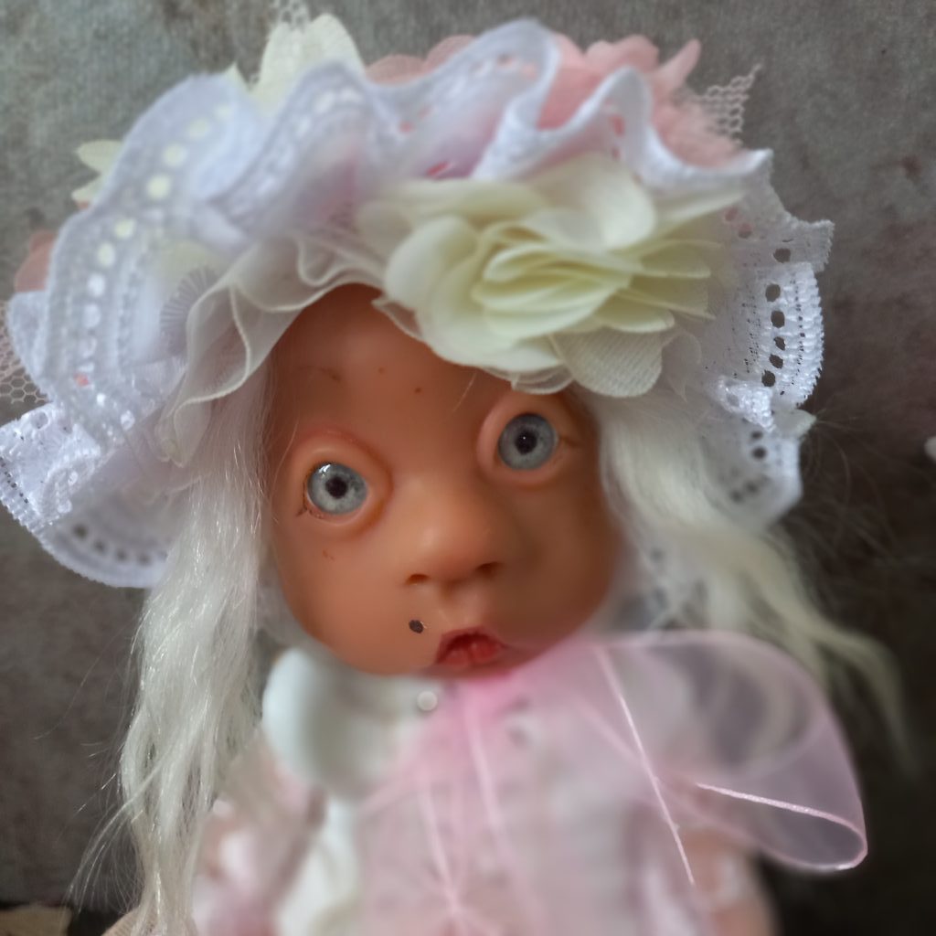 Кукла Аглая