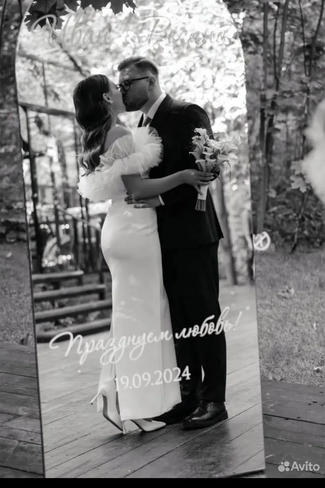 Индивидуальные наклейки на заказ