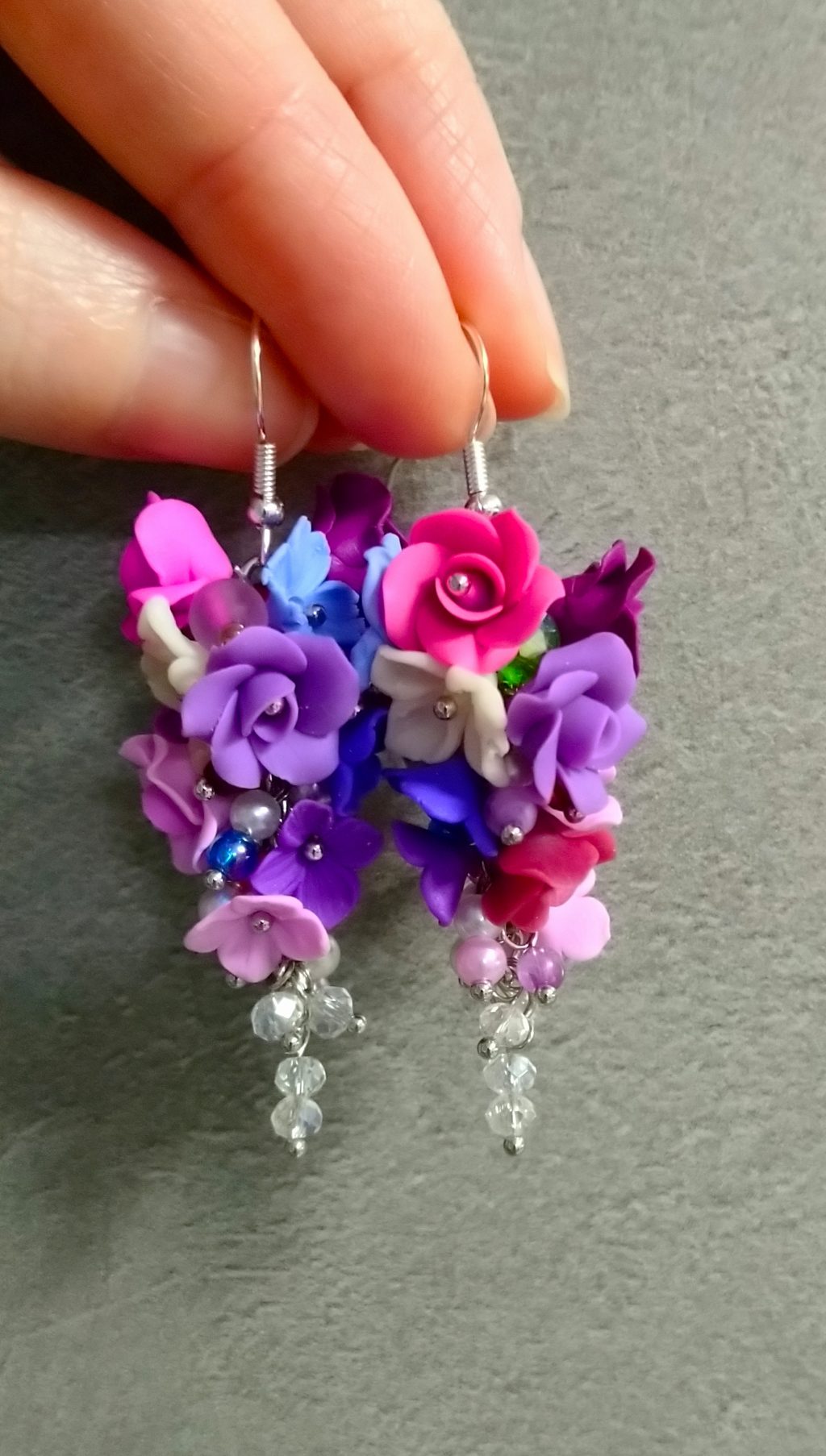 Серьги грозди с цветочным букетом из полимерной глины