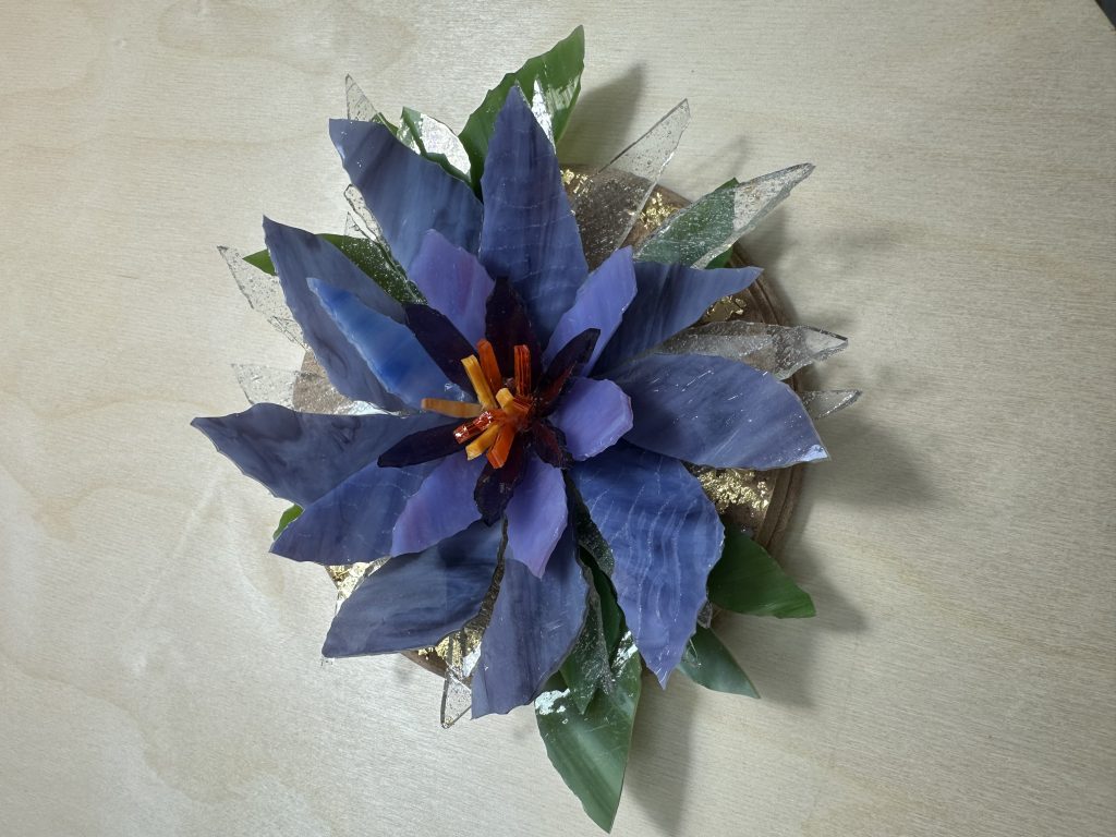 Скульптура «Объемный цветок»