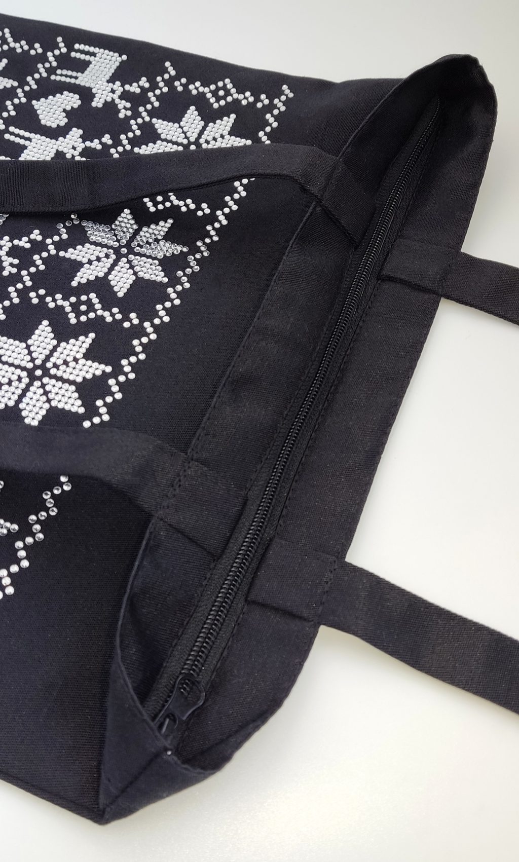 Шопер со стразами «Олени»