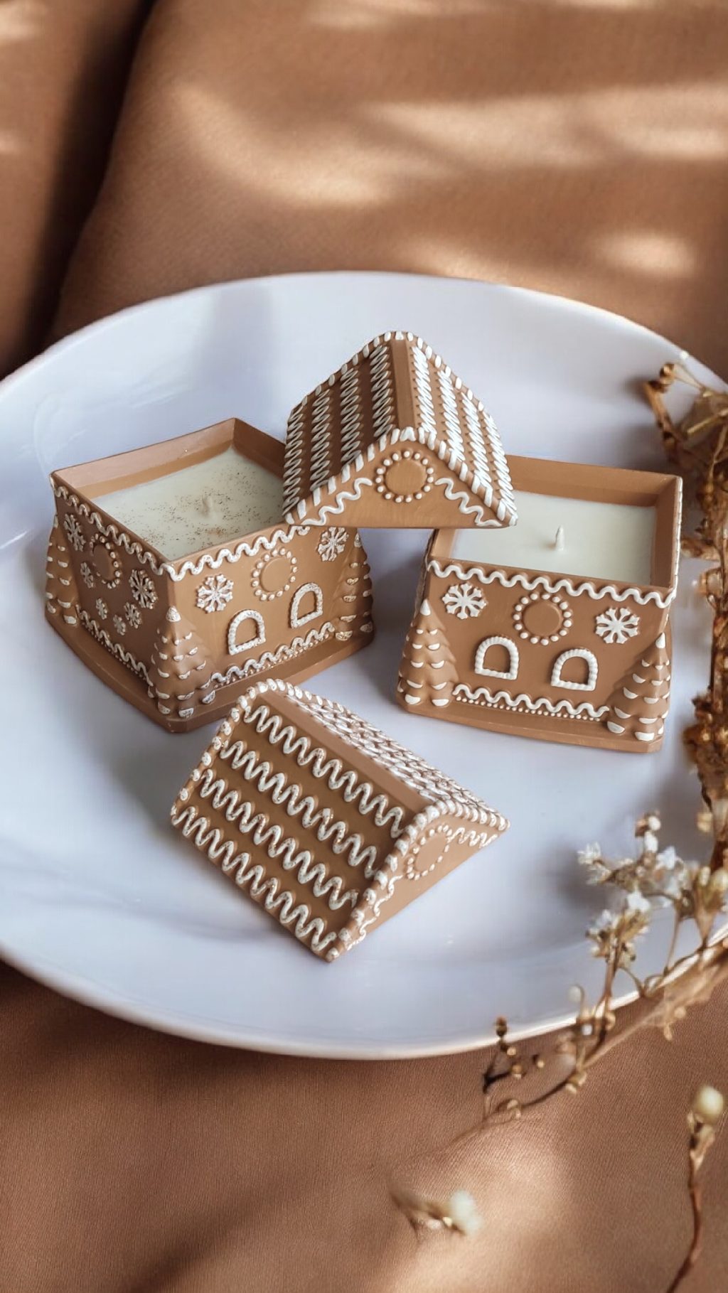 Свеча «Пряничный домик»