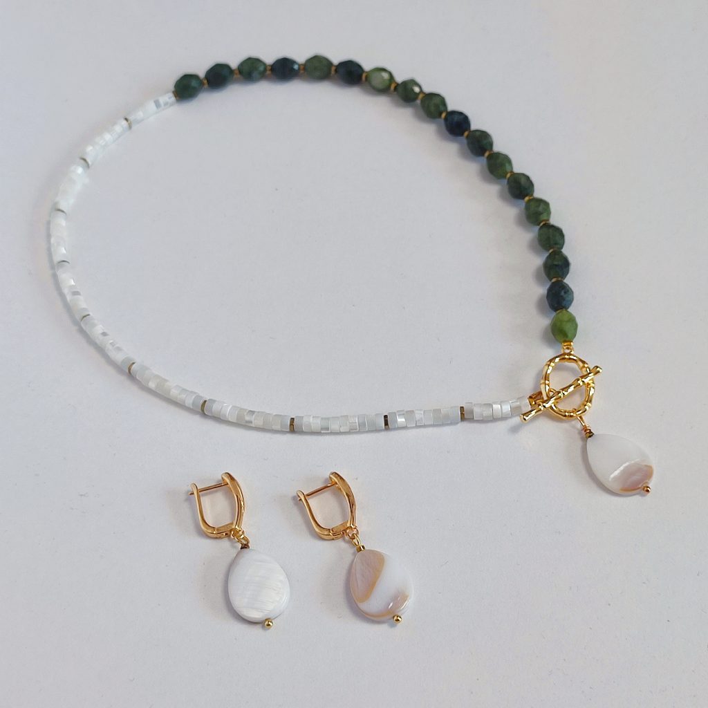 Нефрит и перламутр