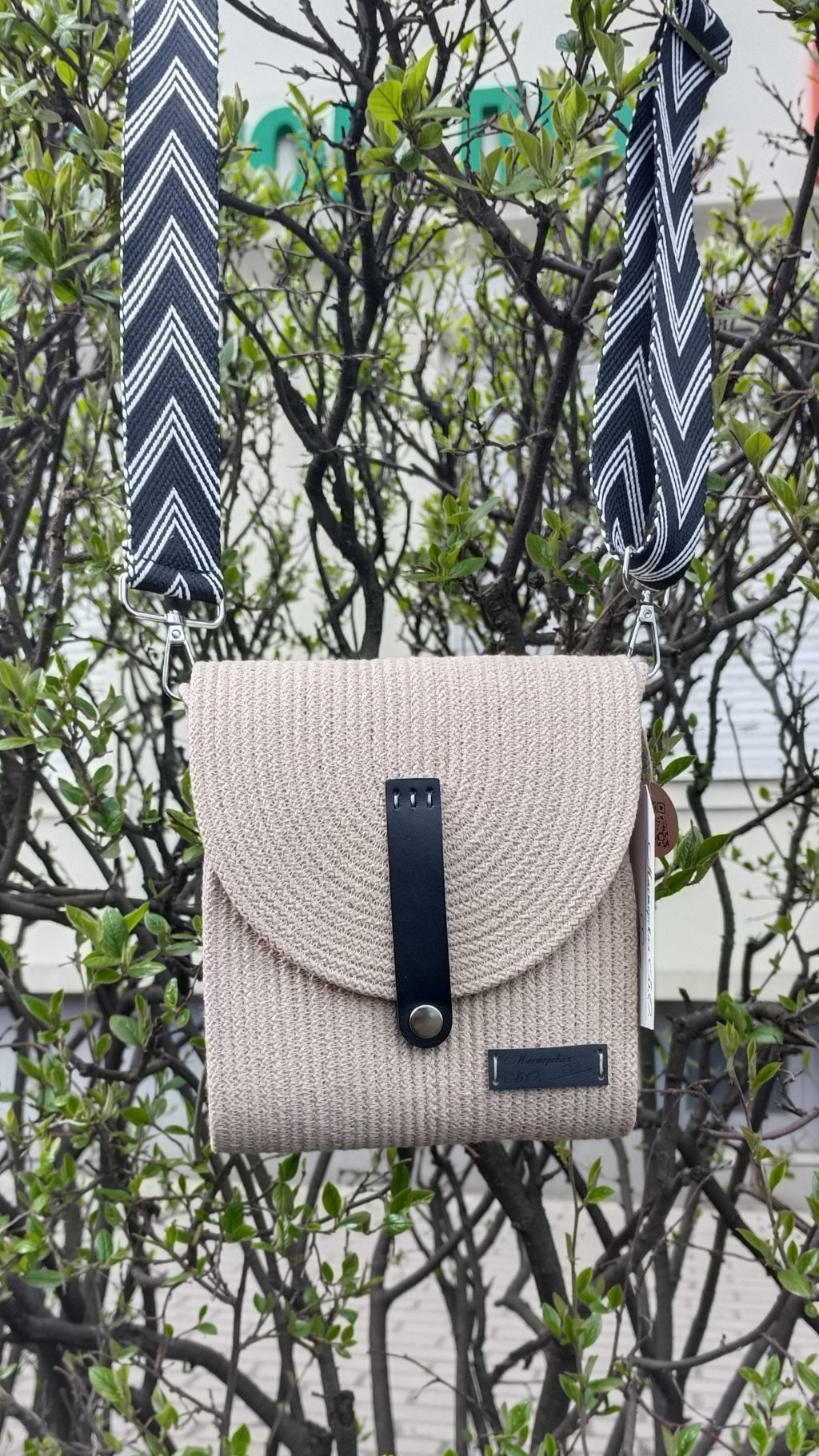 Сумка кросс-боди из шнура