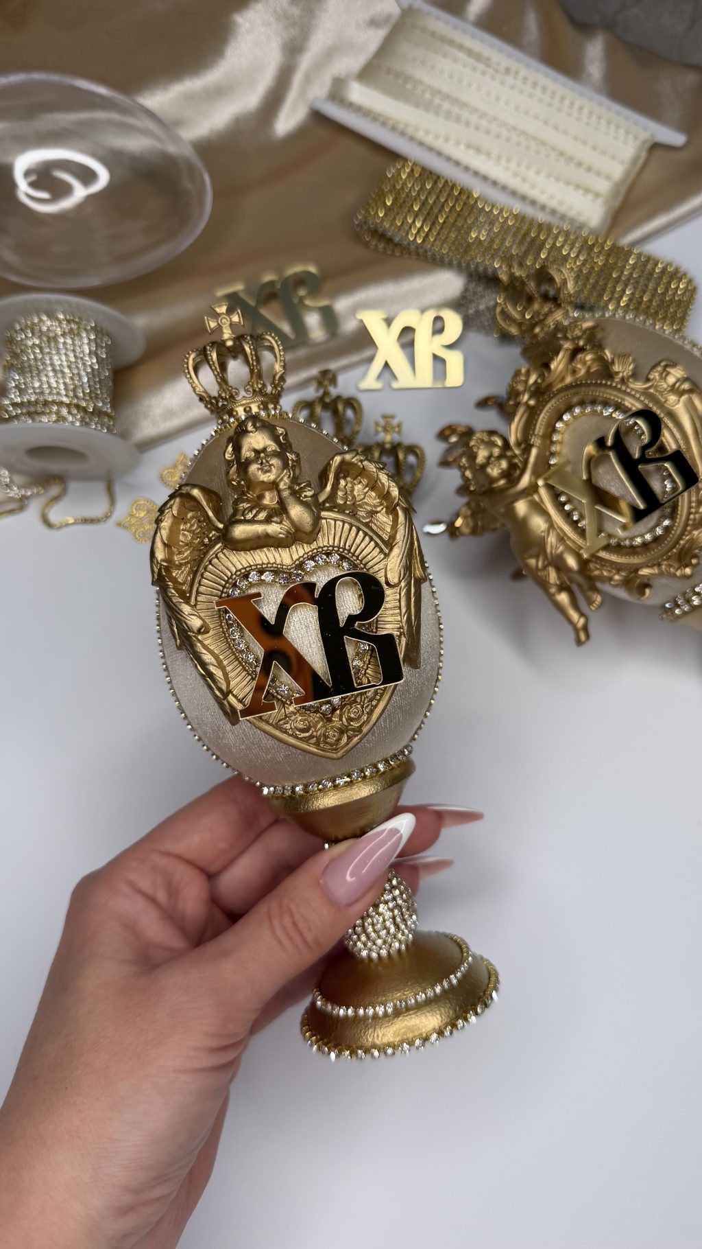 Пасхальное яйцо «ХВ»