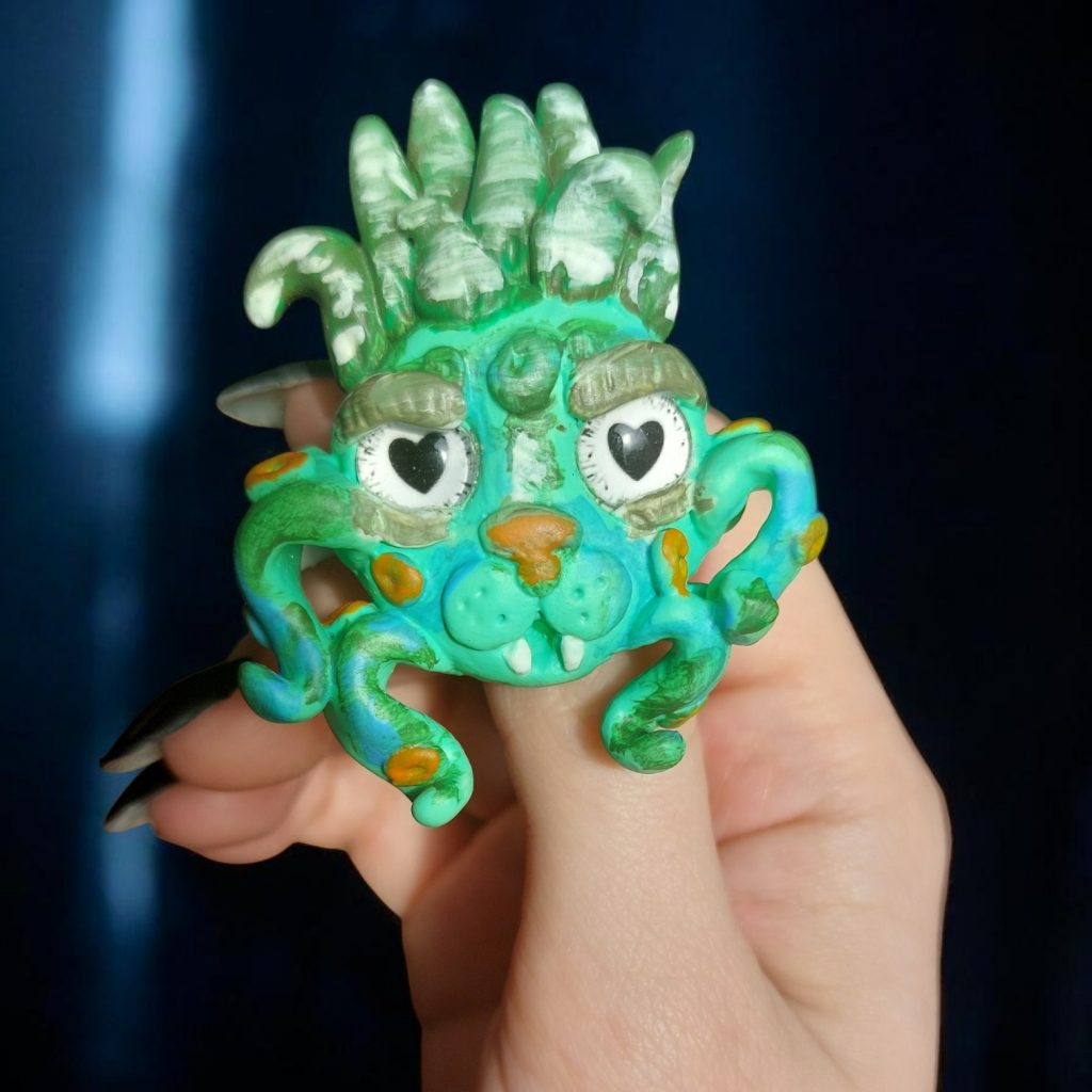 Брошь осьминог хранитель хавортии