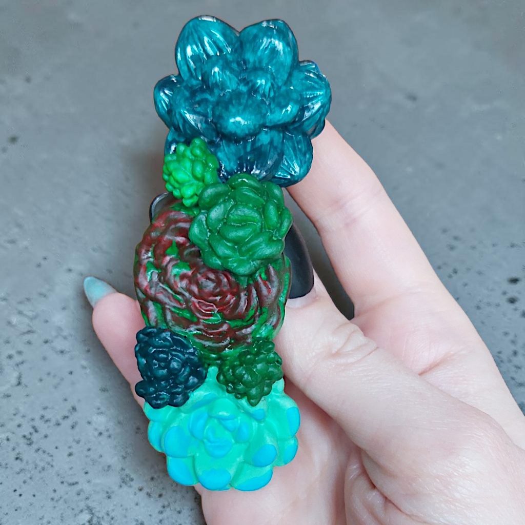 Заколка защёлка с суккулентами