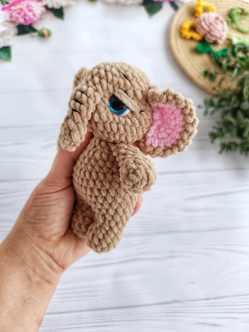 Игрушки вязаные серия «Крошечки с ладошечку»