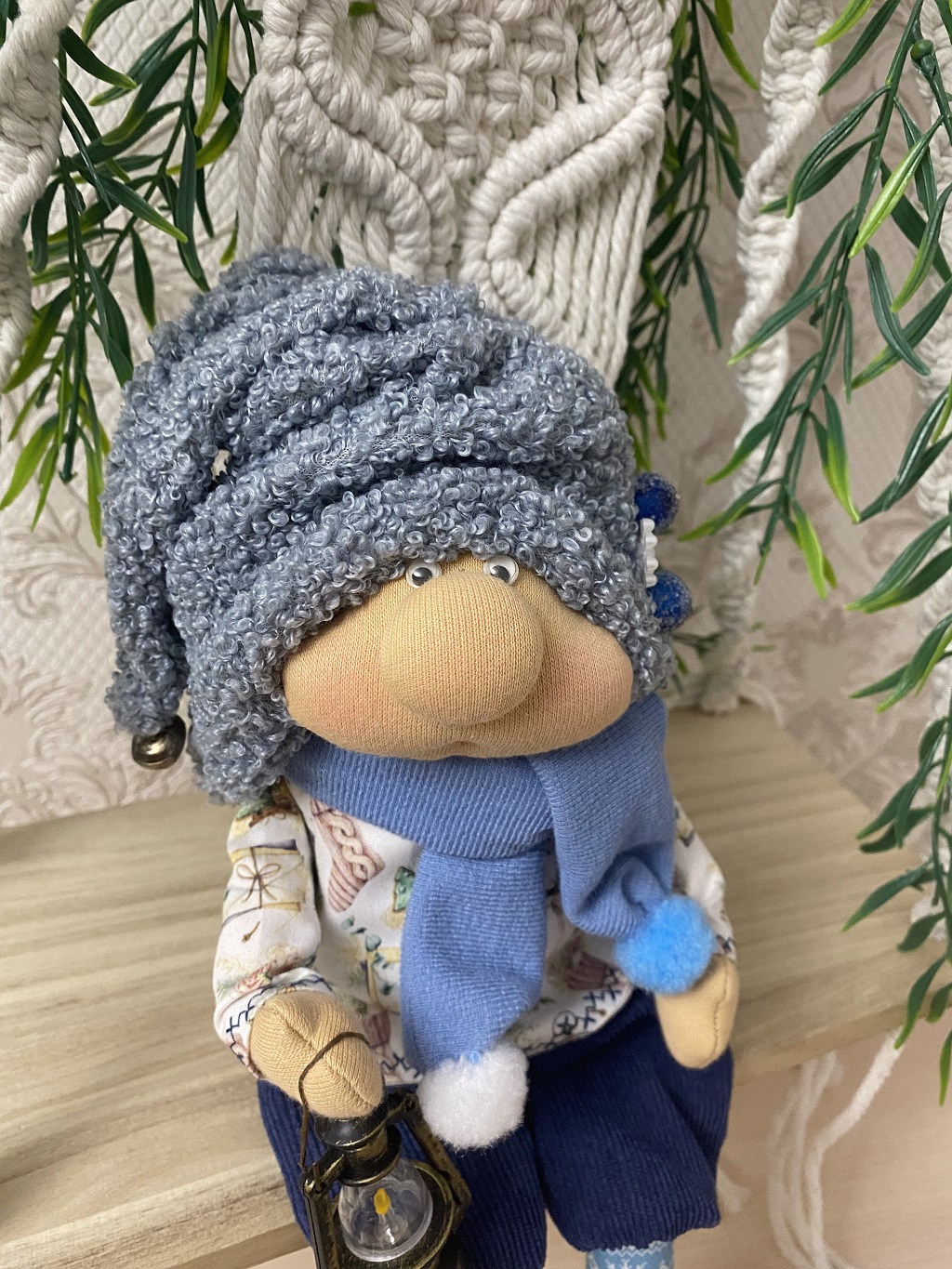 Новогодний гном