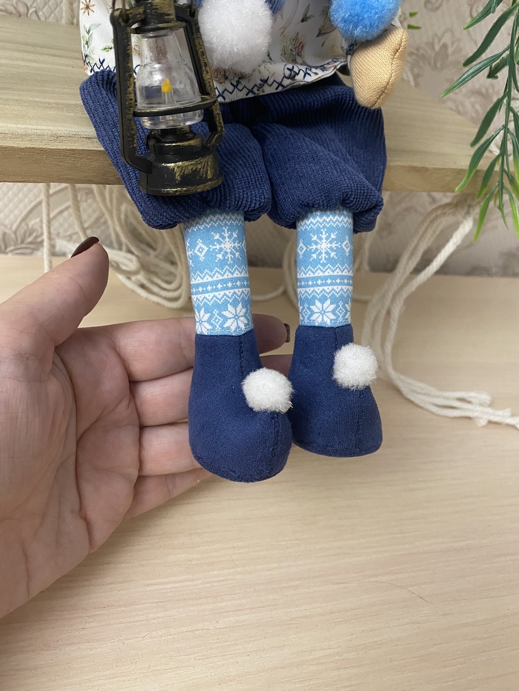 Новогодний гном