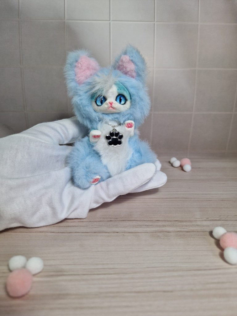 Котенок коллекционный