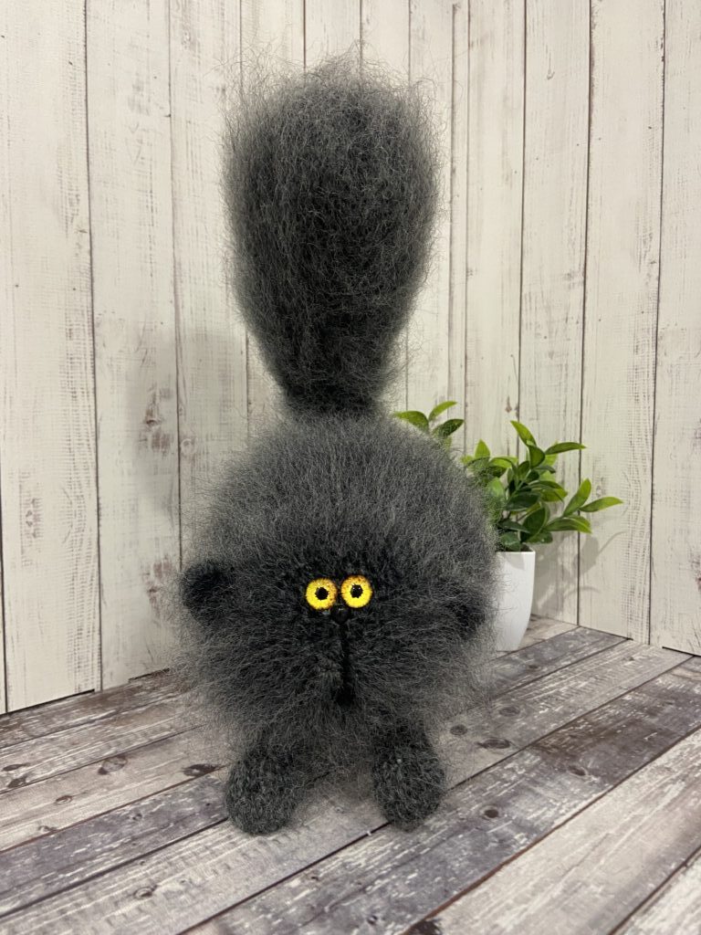 Кот «Уголёк»