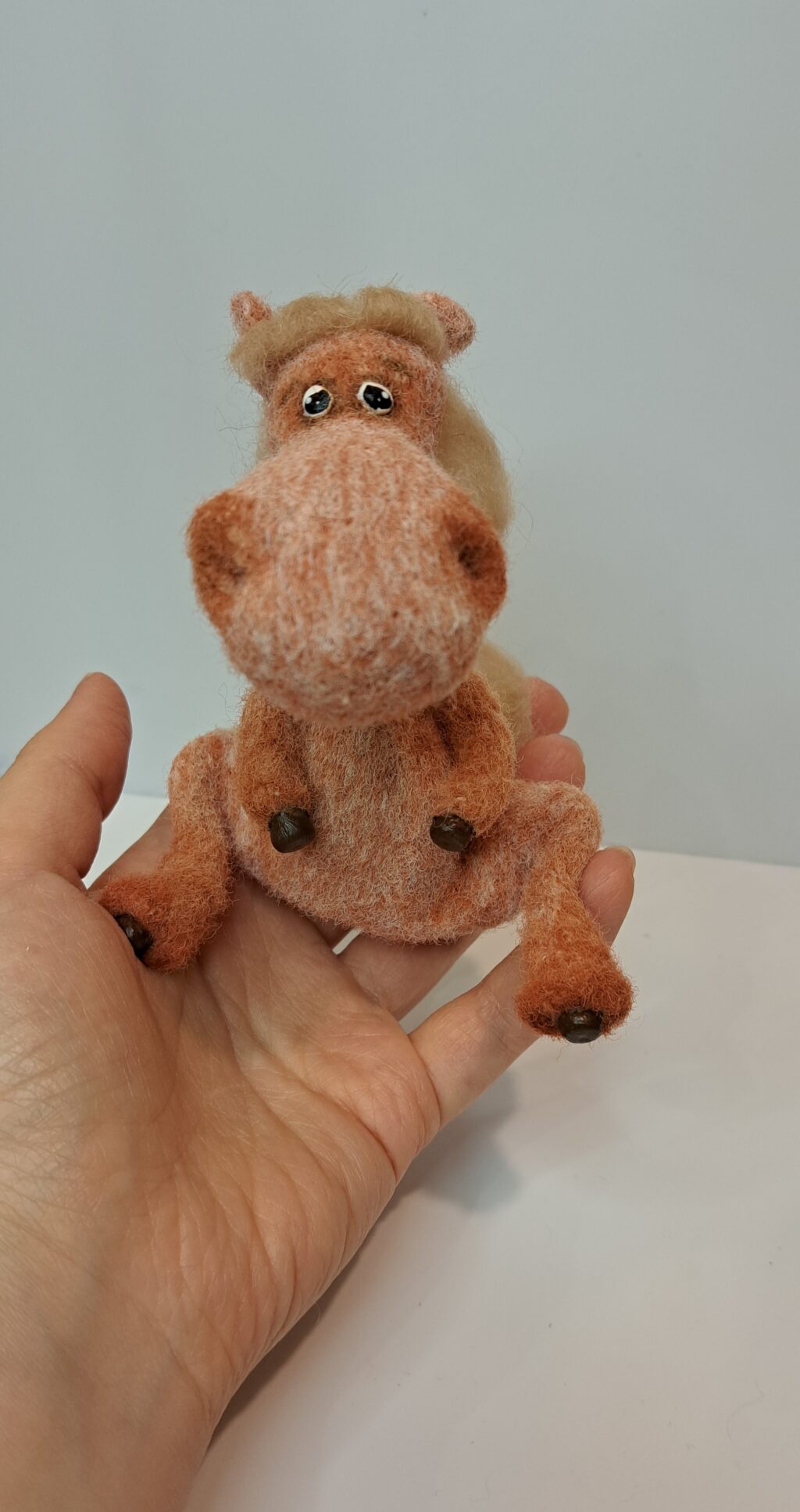 Лошадь. Интерьерная игрушка