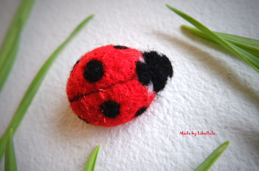 Брошь «Coccinella»